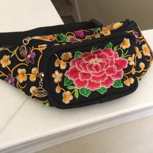FANNY PACK / SMALL BAG